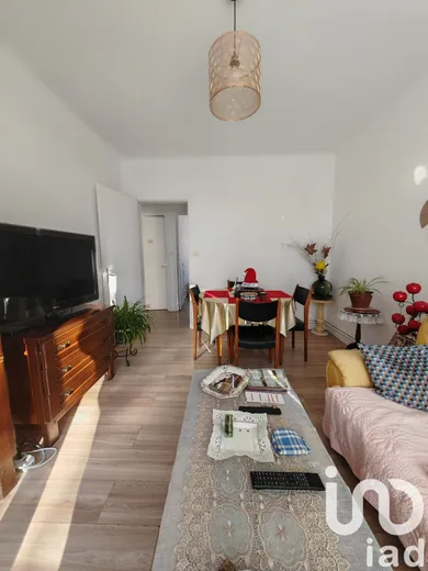 Apartment at Tarascon (13150) — 3/22