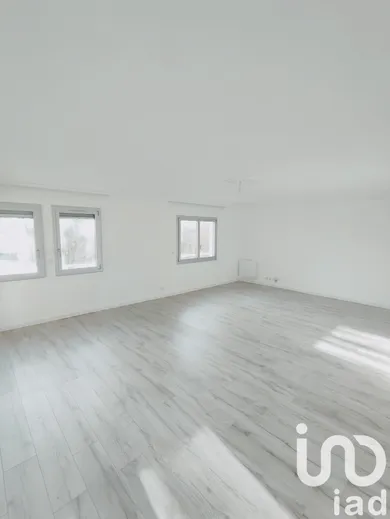 Apartment at Eaubonne (95600)