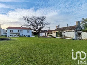 Traditional house at La Barre-de-Monts (85550)