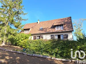 Maison traditionnelle à Crain (89480)