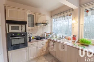 Appartement à Vaux-le-Pénil (77000)