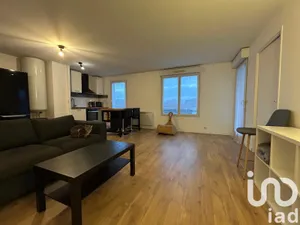 Appartement à Sainte-Geneviève-des-Bois (91700)