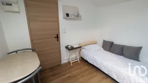 Studio à Saint-Étienne (42100)