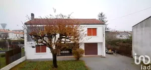 Maison à Fontenay-le-Comte (85200)