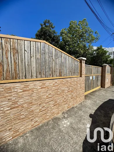 Land at Saint-Denis (97400)