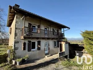 Traditional house at Sabadel-Latronquière (46210)