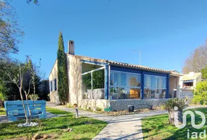 Traditional house at Tourbes (34120)