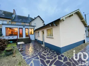 Maison de ville à Bairon et ses environs (08390)
