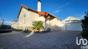 House at Breuillet (91650)