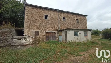 Barn at Arvieu (12120)