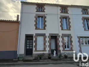 Maison de ville à Saint-Pierre-du-Chemin (85120)