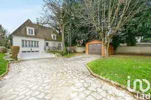 Maison traditionnelle à Villiers-sur-Marne (94350)