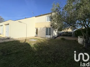 Maison de village à Villebernier (49400)