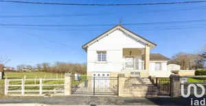 House at Mansac (19520)