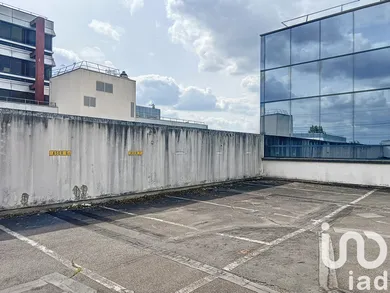 Parking à Cergy (95000)