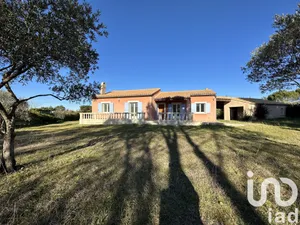 House at Mazan (84380)