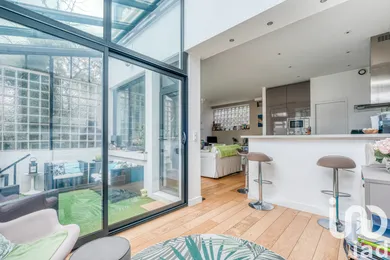 Townhouse at Puteaux (92800)