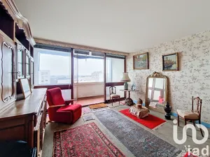 Apartment at Meudon (92360)