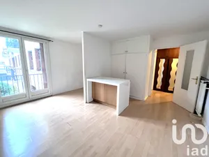 Studio à Bois-Colombes (92270)