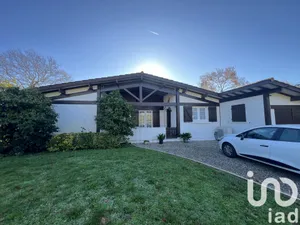 House in LÉOGNAN (33850)