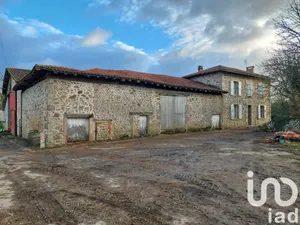 Farm at Les Salles-Lavauguyon (87440)
