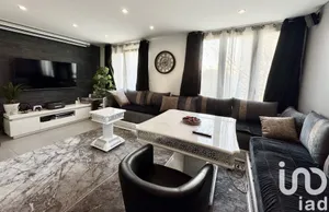 Apartment at Drancy (93700)