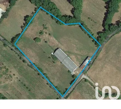 Land at Bozouls (12340)