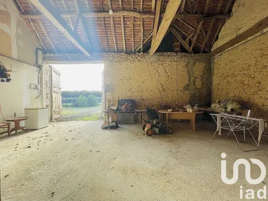 Maison de campagne à Concremiers (36300)