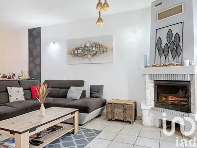 Village house at Mailly-le-Château (89660)