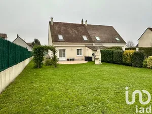 Maison traditionnelle à Itteville (91760)