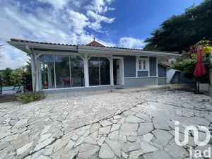 House at LE MARIN (97290)