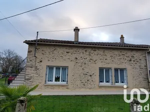 Maison à Saint-Hilaire-de-Voust (85120)