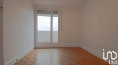 Apartment at Pontault-Combault (77340) — 4/5