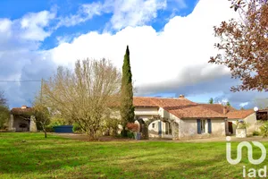 Maison de campagne à PAIZAY LE SEC (86300)