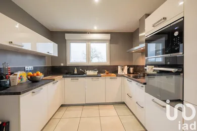 House at Donchery (08350)