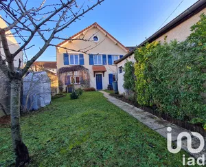 House at Viry-Châtillon (91170)