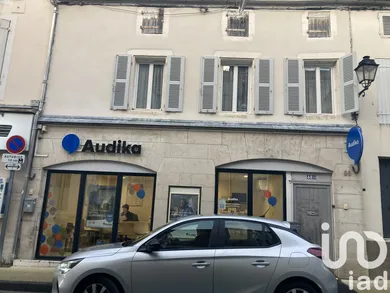 Immeuble à Surgères (17700)