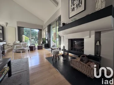 House at Saint-Dizier (52100)