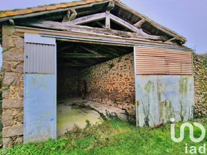 Barn at Saint-Aubin-le-Cloud (79450)