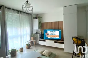 Apartment in Longjumeau (91160)