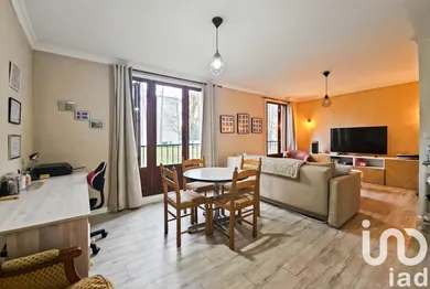 Appartement à Brie-Comte-Robert (77170)