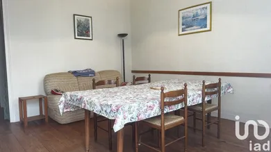 Townhouse in Royan (17200)