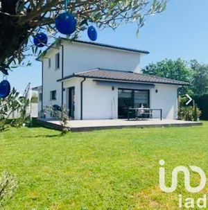 House at Ambarès-et-Lagrave (33440)