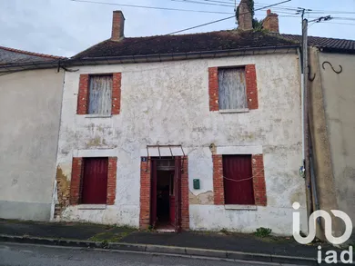 Maison traditionnelle à Nargis (45210)