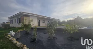 Traditional house at Lunas (24130)