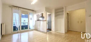 Appartement à Roissy-en-Brie (77680)