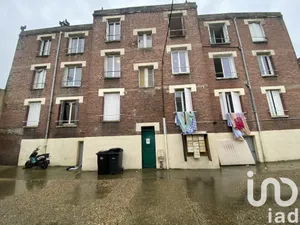 Building at Le Havre (76600)