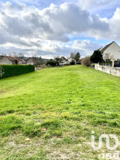 Terrain à bâtir à Gland (02400)