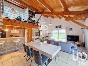 Maison traditionnelle à Sandrans (01400)