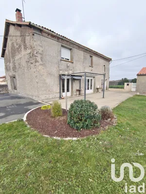Maison à Saint-Mesmin (85700)